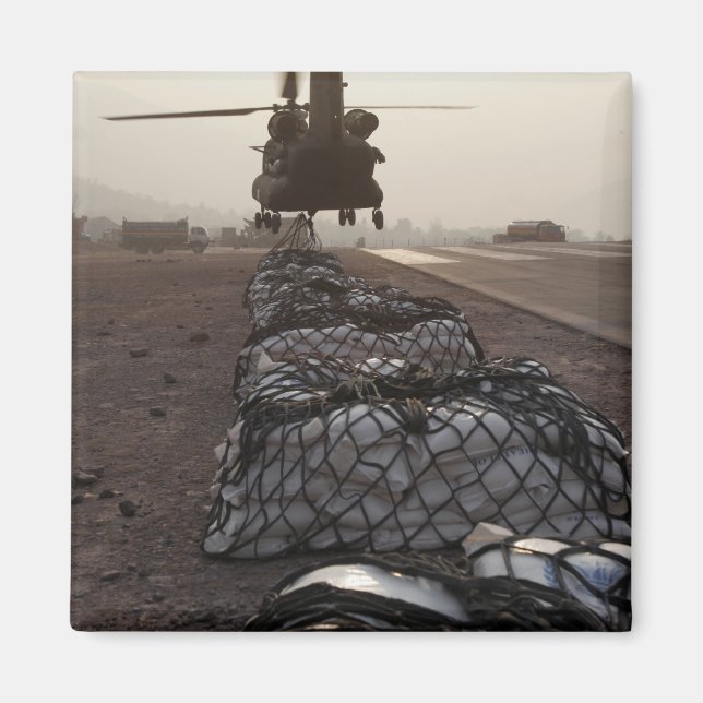 Marines befestigen Segellasten Magnet (Vorne)