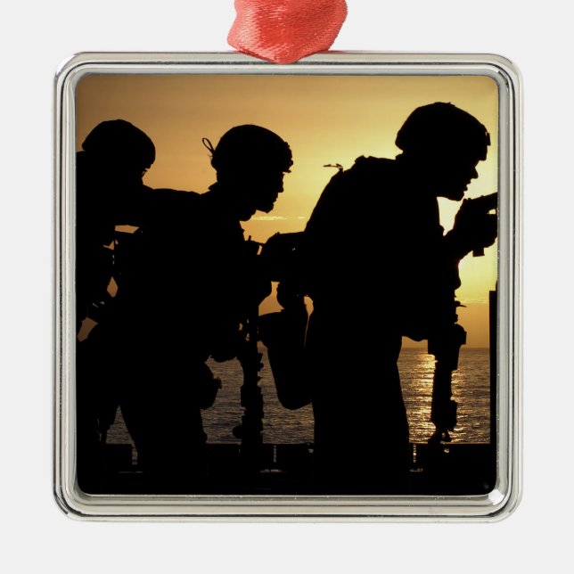 Marines feuern 9mm Handfeuerwaffen Ornament Aus Metall (Vorne)
