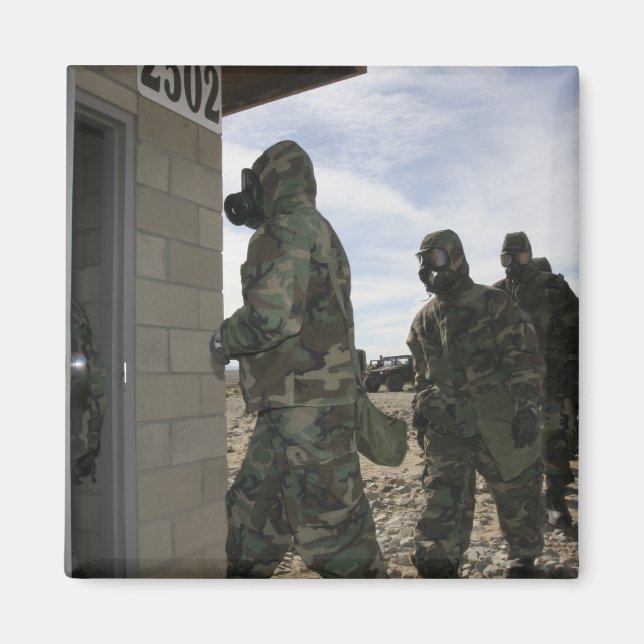 Marines und Seeleute legen sich in die Gaskammer e Magnet (Vorne)