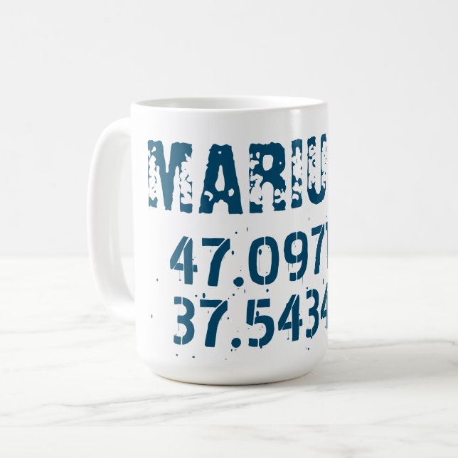 Mariupol Breitengrad und Länge erschüttert Kaffeetasse (Vorderseite Links)