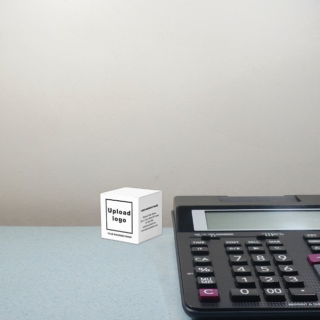 Markenbezeichnung für kleine weiße Box Geschenkschachtel (Build brand name awareness. Your business brand on small size white classic favor box.)