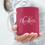 Markenname für Magenta-Monogramm Kaffeetasse<br><div class="desc">Ein magentafarbener Hintergrund. Personalisieren und fügen Sie Ihre Vornamen und Monogramm-Initialen hinzu.</div>