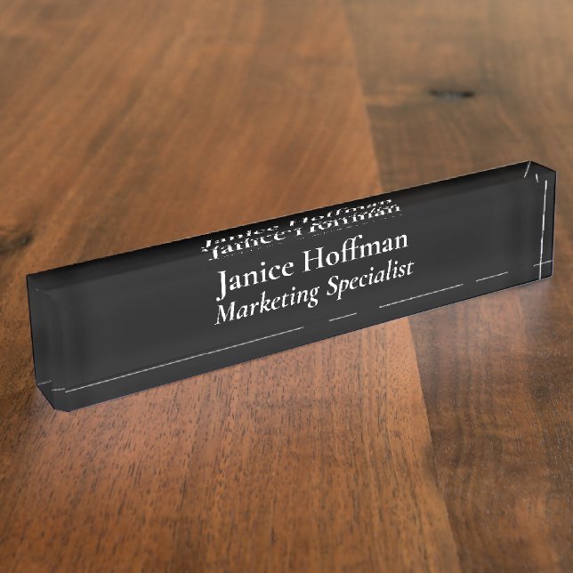 Marketing Specialist Black Acrylic Namensplakette (Seite)