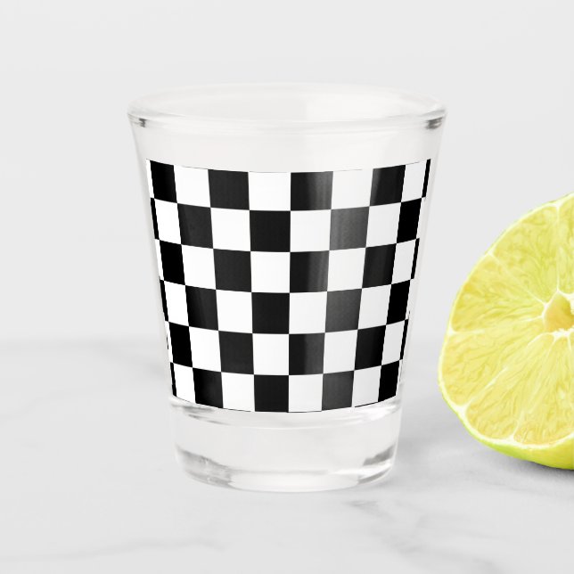 Markierte Quadrate schwarz-weiß geometrischer Retr Schnapsglas (Vorderseite)