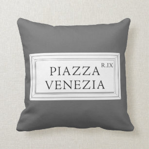 Marktplatz Venezia, Rom Straßenschild Kissen