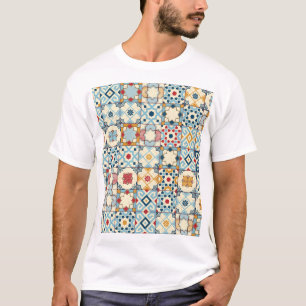marokkanische Fliesen, buntes, nahtloses Muster. T-Shirt