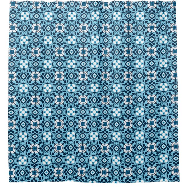 Marokkanische Flora, Indigo, Sky Blue und White Duschvorhang (Vorderseite)