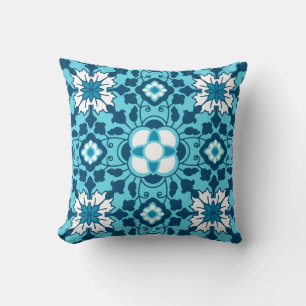 Marokkanische Flora, Indigo, Sky Blue und White Kissen