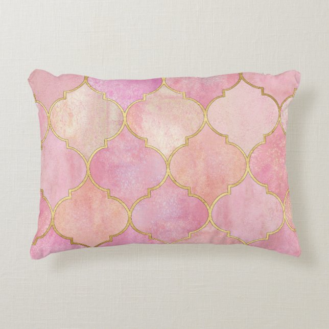 Marokkanische Goldline: Rosa Wasserfarbe Dekokissen (Vorderseite)