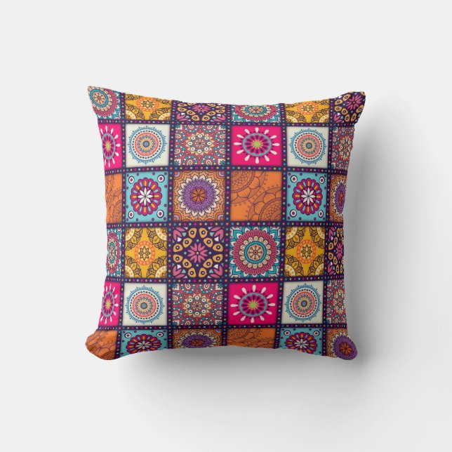 Marokkanisches Mandala mit bunten ethnischen Muste Kissen (Vorderseite)