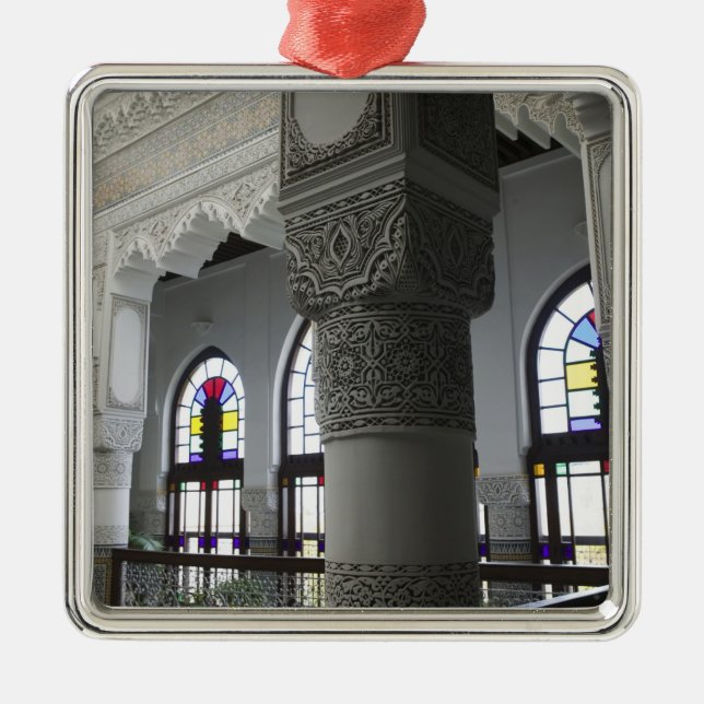 MAROKKO, FES: Fes El, Bali (Old Fes), Riad Fes Silbernes Ornament (Vorne)