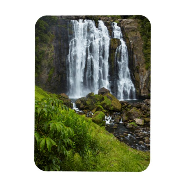 Marokopa waterfall, New Zealand Magnet (Vertikal)