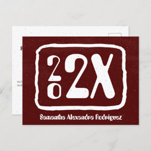 Maroon Funky Class Year Abschluss Postcard Postkarte