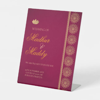 Maroon Gold Boho Einfach Sockelschild