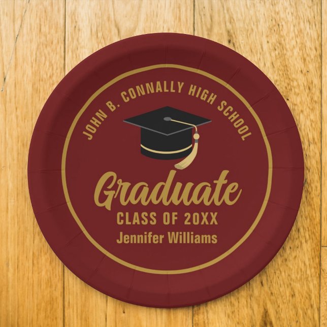 Maroon Gold Graduate Custom 2025 Graduation Party Pappteller (Von Creator hochgeladen)