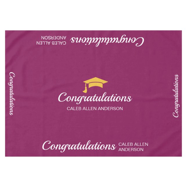 Maroon Graduation Cap Tablecloth Tischdecke (Vorderseite (Horizontal))