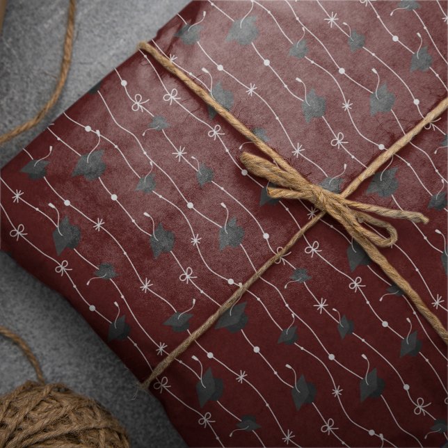 Maroon Graduation Caps und Ribbon Seidenpapier (Von Creator hochgeladen)