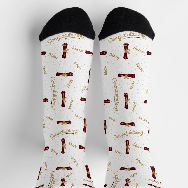 Maroon Gratulationen Diploma Class Year Grad Socken (Oben)