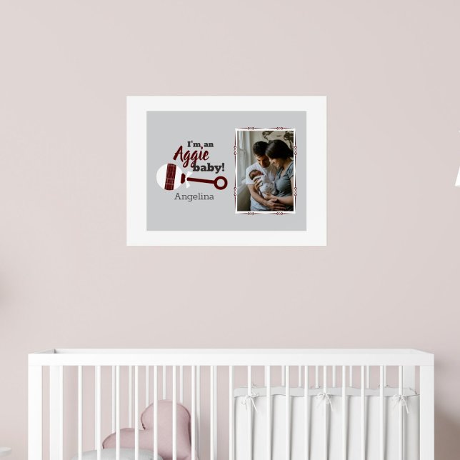 Maroon Kariert Rattle Aggie Baby Foto Poster (Von Creator hochgeladen)