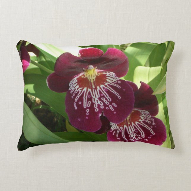Maroon Orchids II Elegante Zierkissen (Vorderseite)