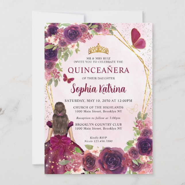 Maroon Plum Red Gold Floral Princess Quinceañera Einladung (Vorderseite)