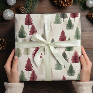 Maroon und Dark Green Pine Tree Geschenkpapier