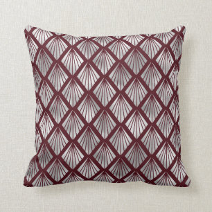 Maroon und Silver Art Déco Diamond Pattern Kissen