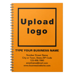 Marque commerciale sur cahier de couleur orange