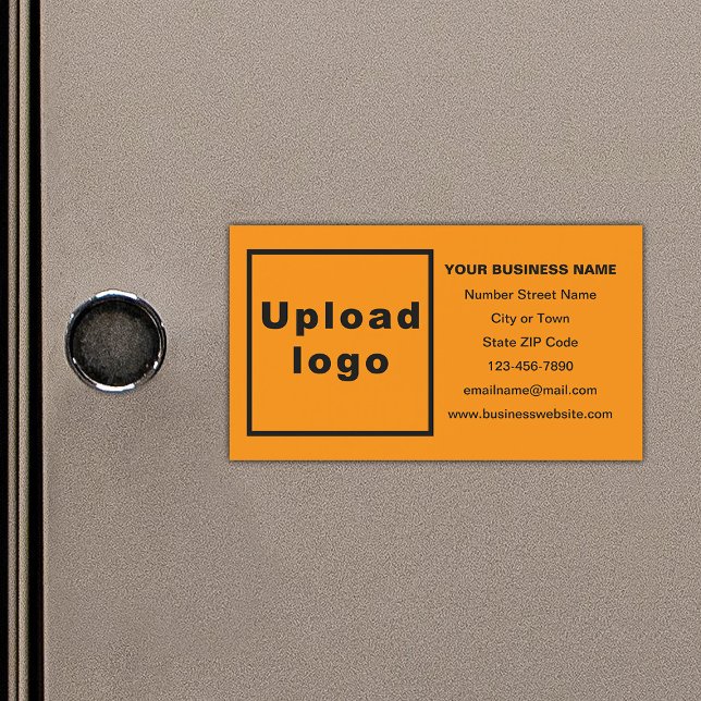 Marque commerciale sur carte magnétique couleur or (Your business brand on small orange color rectangle magnetic card.)