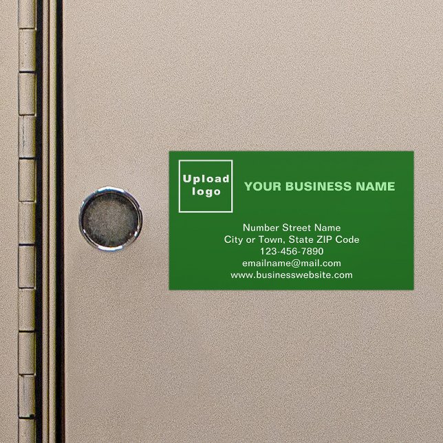 Marque commerciale sur petite carte magnétique ver (Green magnetic business card with your business brand)