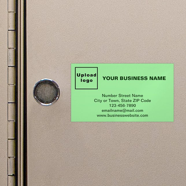Marque commerciale sur petite carte magnétique ver (Light green magnetic business card with your business brand)