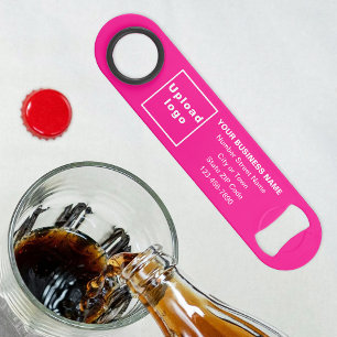 Marque d'affaires sur ouverture de bouteille rose