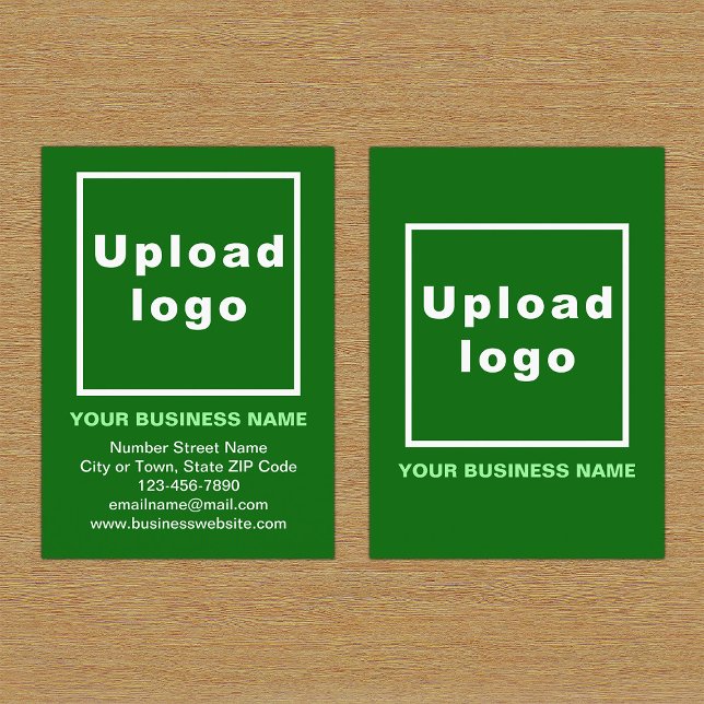 Marque d'affaires sur petite carte Portrait Vert (Front and back of the green business card with your brand)
