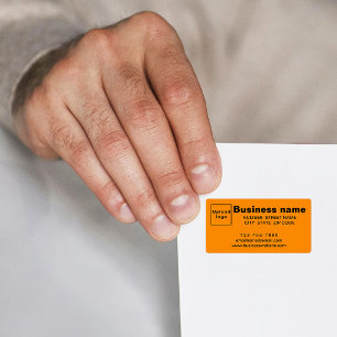 Marque d'entreprise sur Étiquette de adresse coule
