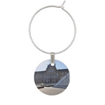 Louvre de marque - verre d'emplacement