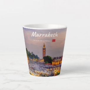 Marrakesch, Marokko - Djemaa el Fnaa-Platz Klein Milchtasse