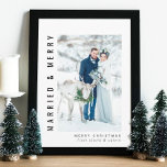 Married and Merry Wedding Photo Feiertagskarte<br><div class="desc">Modern simple script married and merry wedding photo holiday flat card with a second photo on the back.</div>