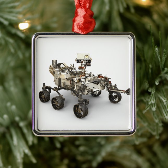 Mars durchhalten sich auf weißem Hintergrund. Ornament Aus Metall (Baum)