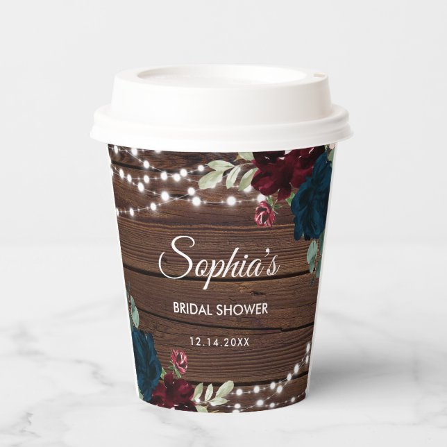 Marsala und Navy Blume Rustikales Brautparty Pappbecher (Vorderseite)