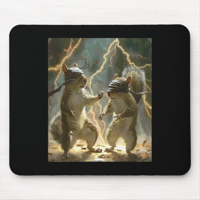 Martial Art Squirrel Tragend Karate Gi Blitze A Mousepad (Vorne)