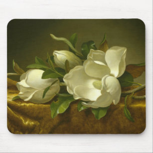 Martin Johnson Heade - Magnolias auf Gold Velvet Mousepad