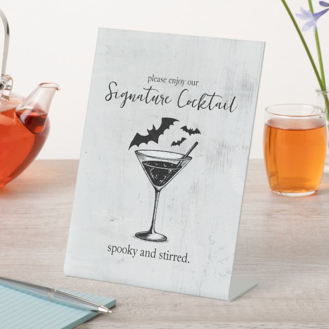 Martini Bats Unterschrift Drink Sockelschild (In Situ)