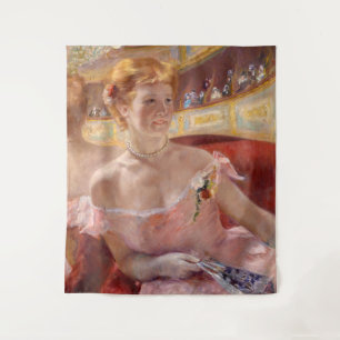 Mary Cassatt - Frau mit Perlenkette in einer Loge Wandteppich