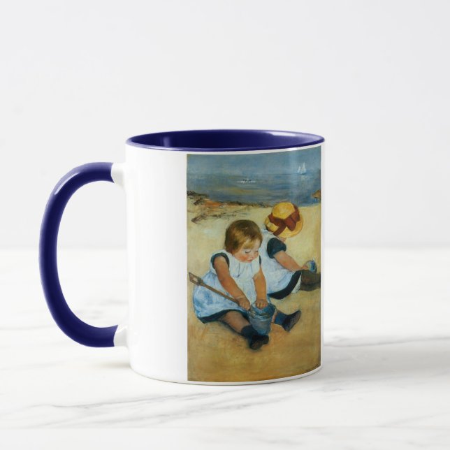 Mary Cassatts Children on the Beach (1884) Tasse (Links)