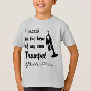 März zum Schlag: Trompete T-Shirt