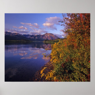 Maskinonge Lake im Waterton Lakes National Park 2 Poster