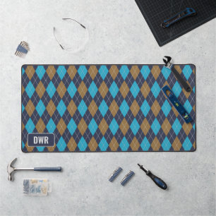 Maskuline Raute - Navy, Blue, Tan - Seine Initiale Schreibtischunterlage
