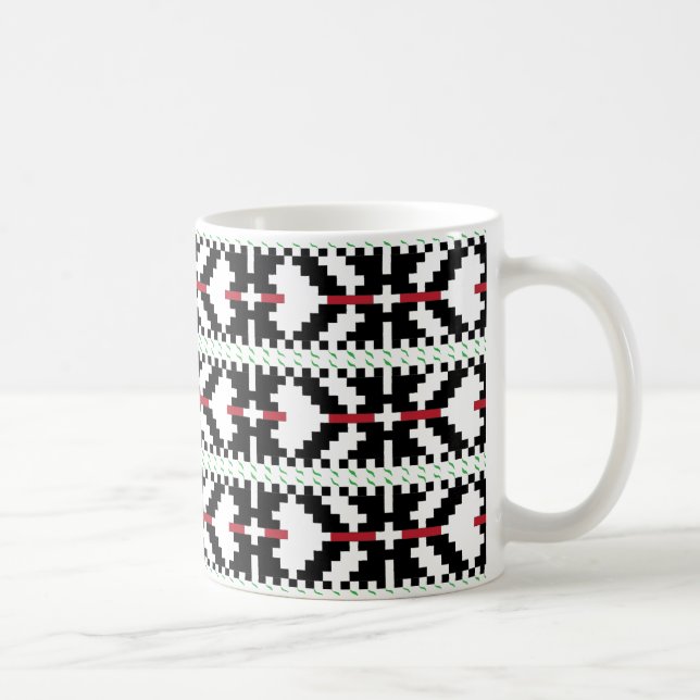 Maskuline Schwarz-Weiß lettische Stammeskunst Kaffeetasse (Rechts)