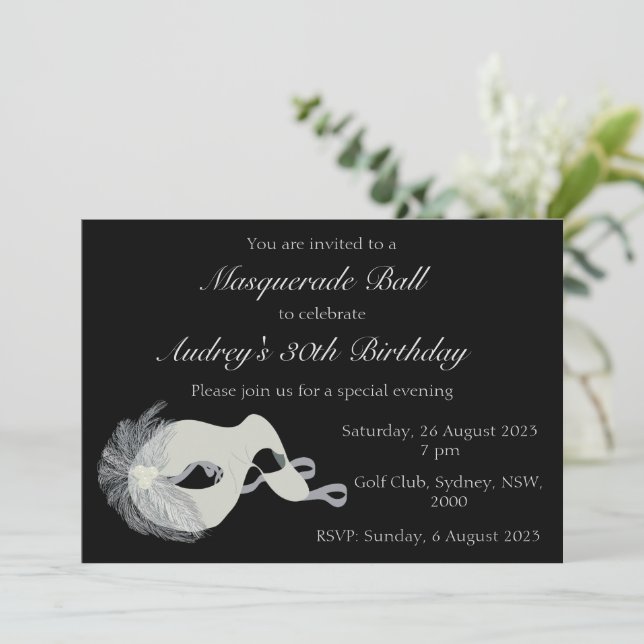 Masquerade Ball Einladung (Stehend Vorderseite)