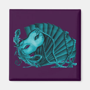 Masquerade in Aquamarinen auf lila Magnet